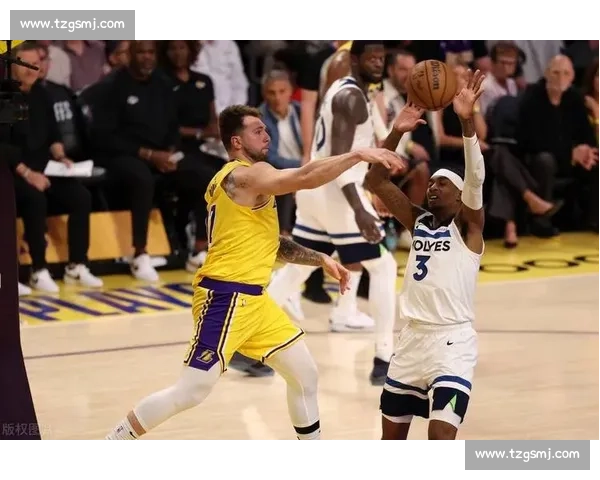 湖人大战热火G2激烈对决詹姆斯能否带队扳回一城